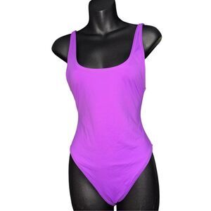 Beautiful Skims women Signature Swim Scoop Neck One Piece - Violet Swimsuit size